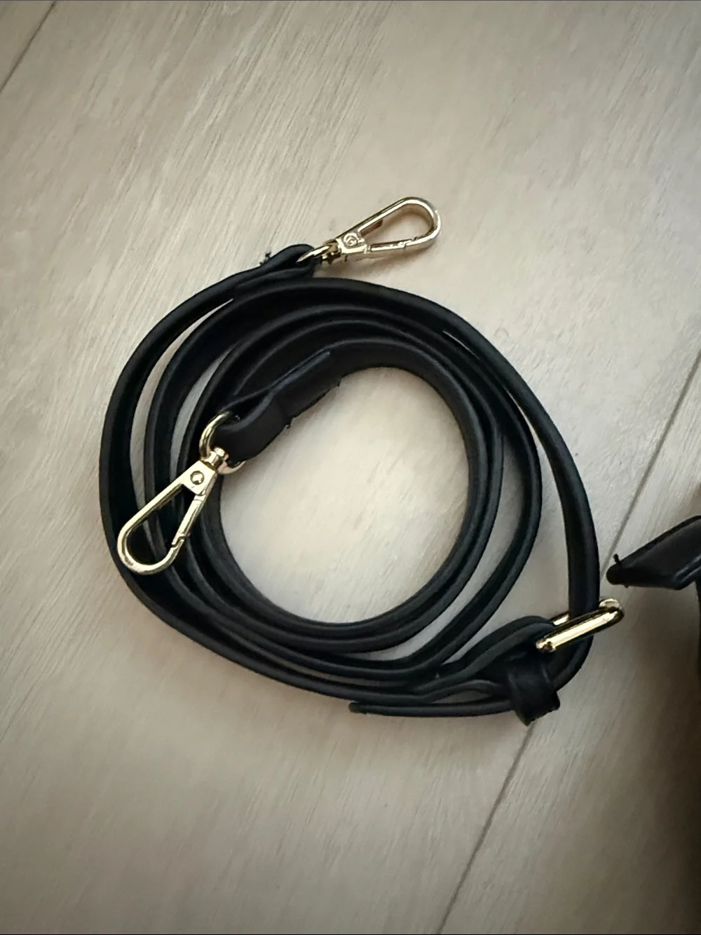 N/A elegant black